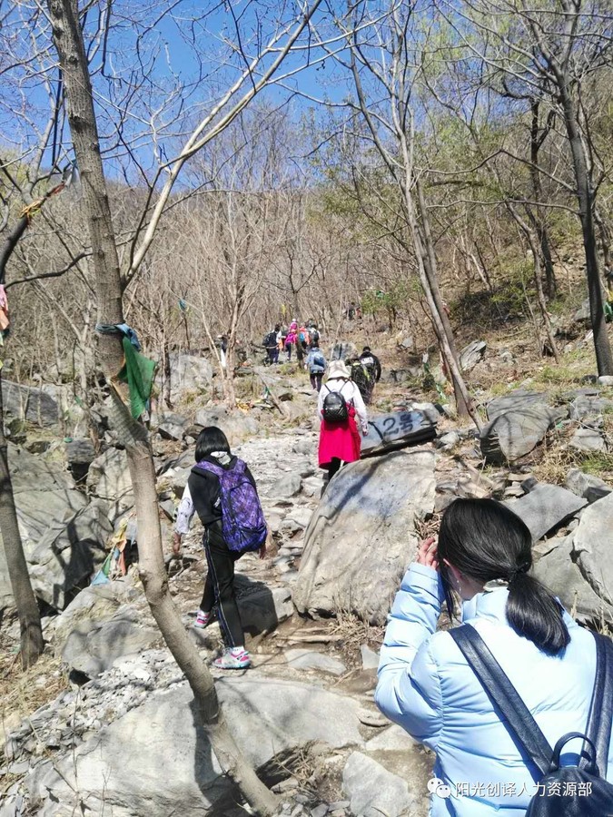 坚持留下的背影,沿途路过的都是风景~~~ 坚持留下的背影,沿途路过的都是风景~~~